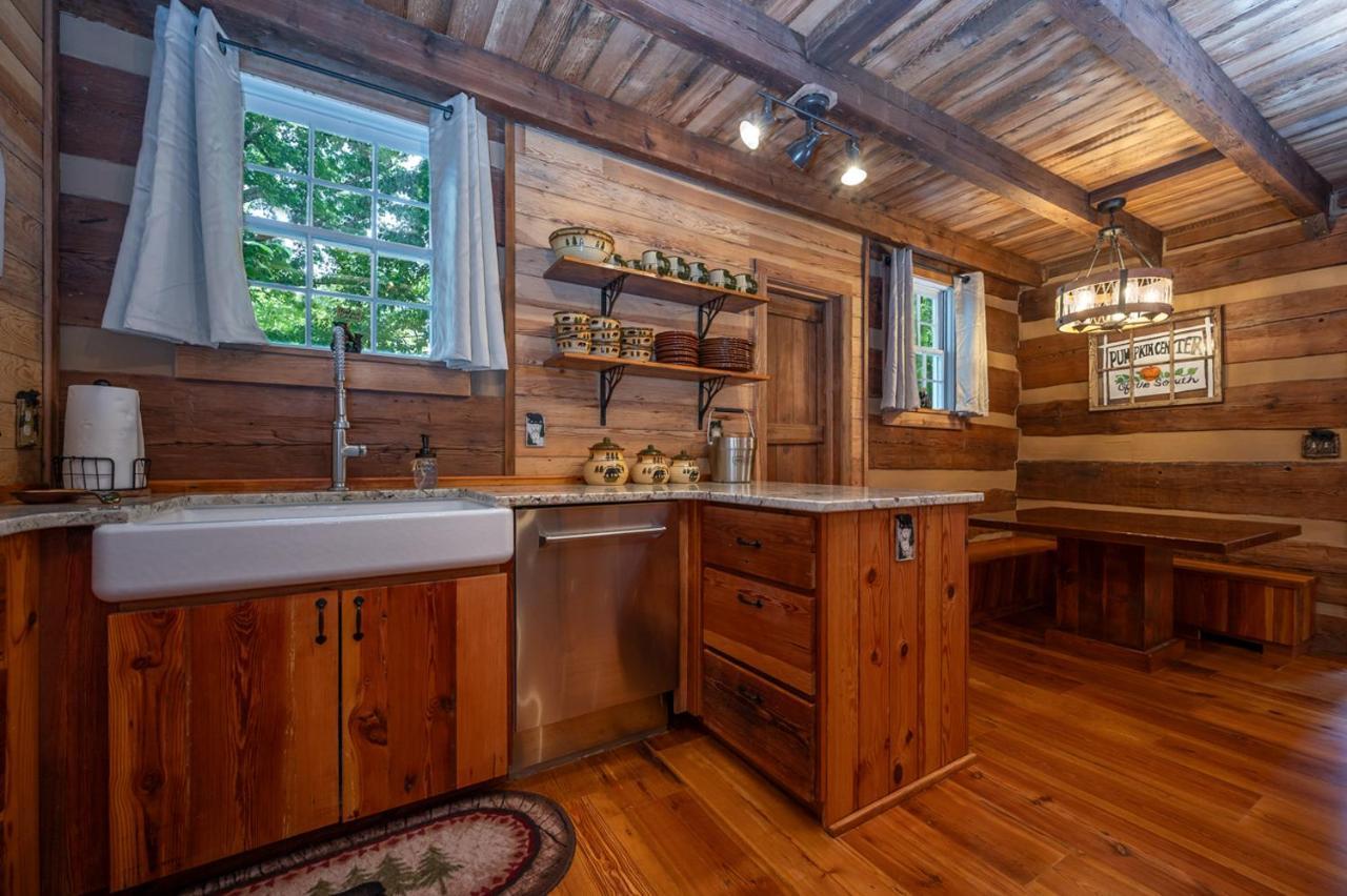 Russell'S Fort At White Oak Point: Historical Cabin On Lake Lure, Luxury, Direct Lake Access! Villa Eksteriør bilde