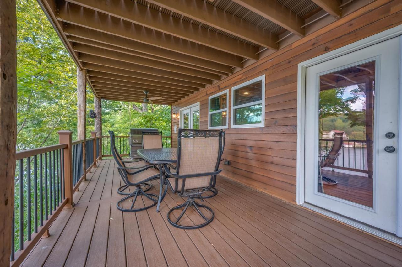 Russell'S Fort At White Oak Point: Historical Cabin On Lake Lure, Luxury, Direct Lake Access! Villa Eksteriør bilde