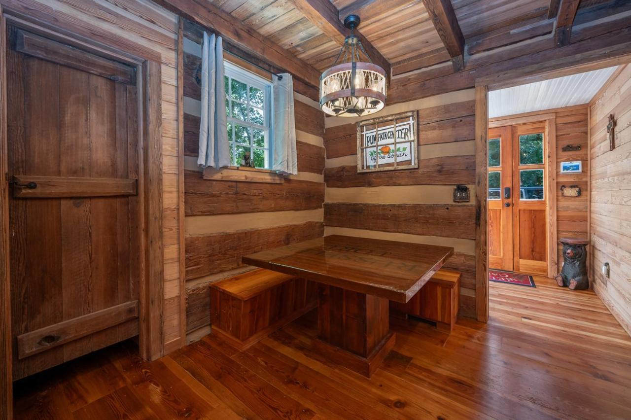 Russell'S Fort At White Oak Point: Historical Cabin On Lake Lure, Luxury, Direct Lake Access! Villa Eksteriør bilde