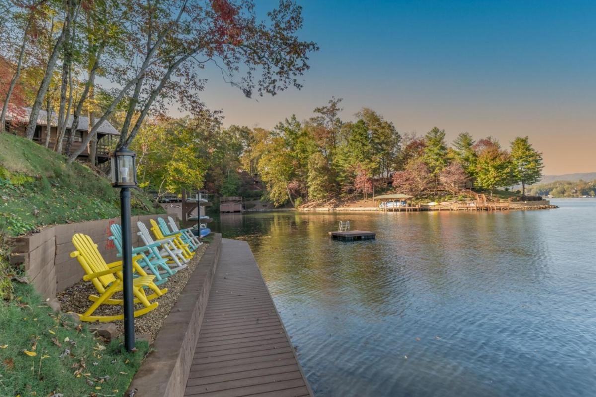 Russell'S Fort At White Oak Point: Historical Cabin On Lake Lure, Luxury, Direct Lake Access! Villa Eksteriør bilde