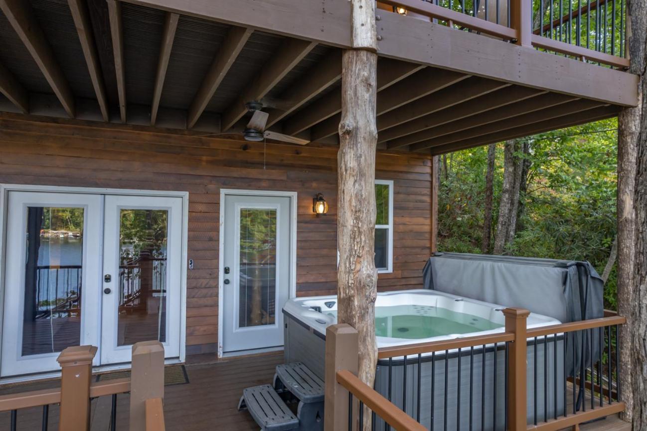 Russell'S Fort At White Oak Point: Historical Cabin On Lake Lure, Luxury, Direct Lake Access! Villa Eksteriør bilde