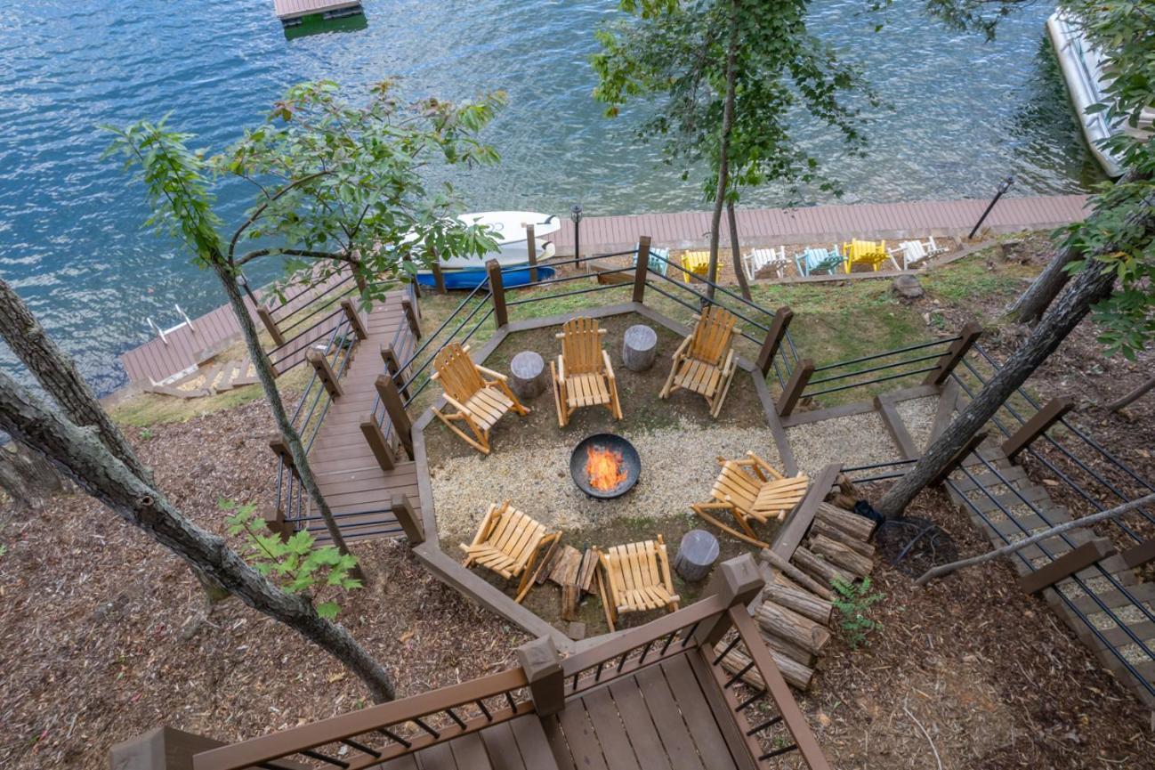 Russell'S Fort At White Oak Point: Historical Cabin On Lake Lure, Luxury, Direct Lake Access! Villa Eksteriør bilde